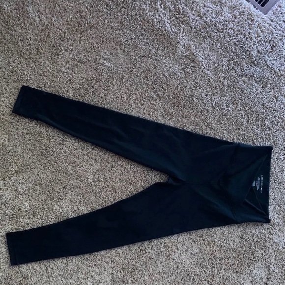 American Eagle Outfitters Pants & Jumpsuits | American Eagleaerie Crossover Legging 78 Length 